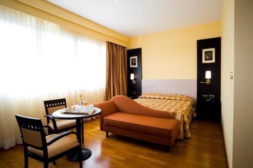 Hotel Marconi Bentivoglio Extérieur photo